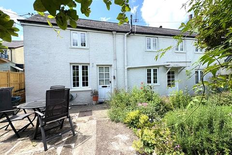 Silver Street, Honiton EX14 3 bed semi