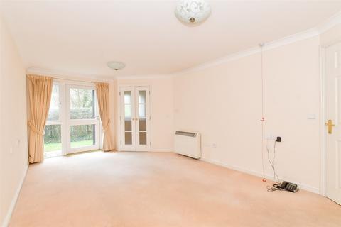Watermill Court, Havant PO9 2 bed ground floor flat for sale