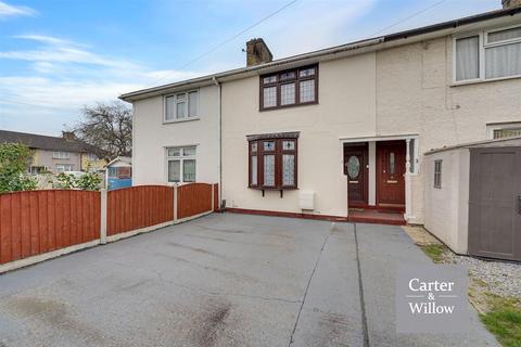 Rugby Gardens, Dagenham, Essex 2 bed terraced house for sale