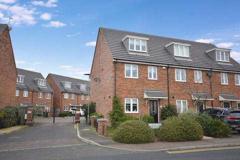 Letchmore Road, Stevenage, SG1 3 bed end of terrace house for sale