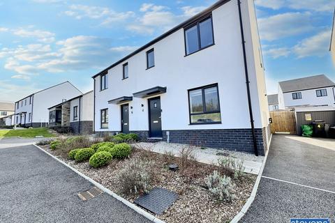 St Johns View, Hatherleigh... 3 bed semi