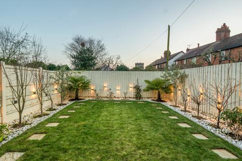 Alexandra Mews, Handbridge, Chester 3 bed end of terrace house for sale