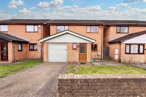 Hardy Close, Barry, CF62 4 bed detached house for sale
