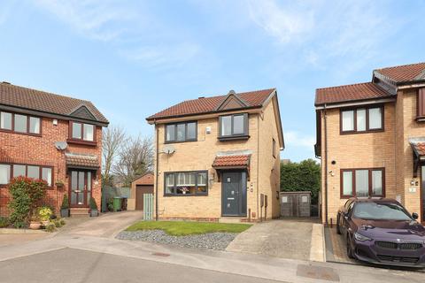 Cragdale Grove, Sheffield S20 3 bed detached house for sale