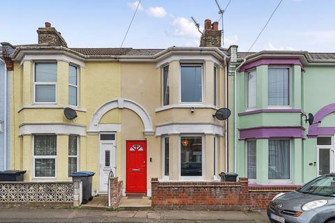 Balfour Road, Dover, CT16 3 bed terraced house for sale