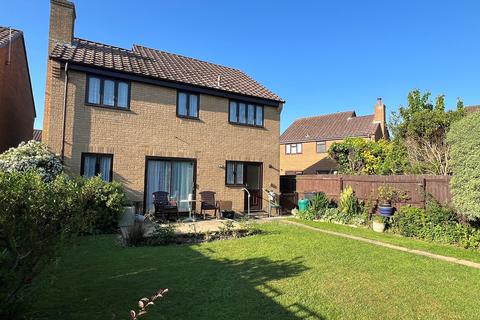 Spinacre, Barton On Sea, New Milton... 4 bed detached house for sale