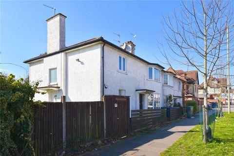 Hale Lane, London NW7 2 bed maisonette for sale