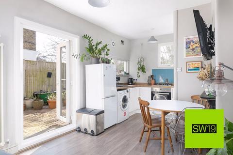 Fortescue Road, London SW19 2 bed apartment for sale