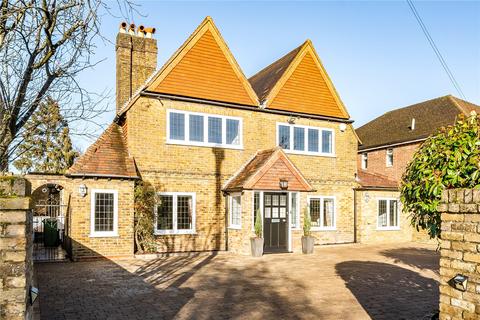Wood Lane, Ruislip 4 bed detached house for sale