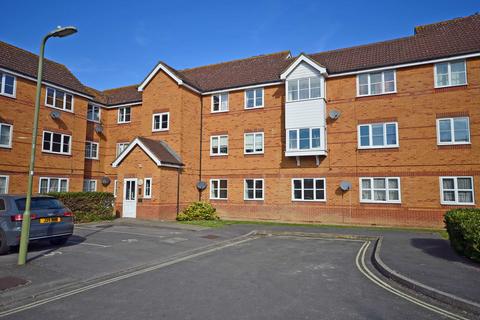 Aspen Grove, Aldershot, GU12 2 bed apartment for sale