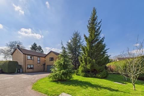 Chestnut Gardens, Stamford PE9 4 bed detached house for sale