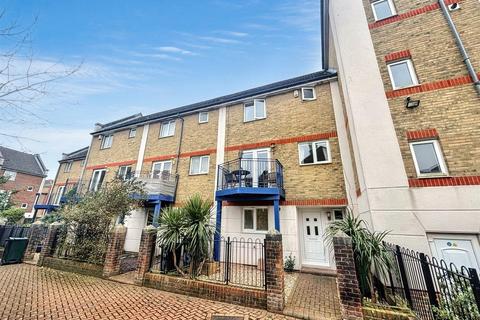 Key West, Eastbourne 3 bed house for sale