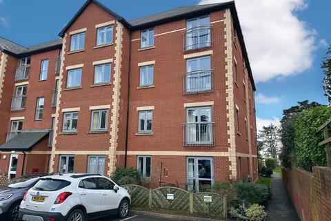 8 Douglas Avenue, Exmouth EX8 1 bed ground floor flat for sale
