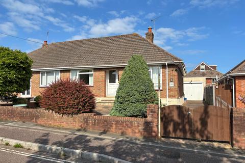 2 bedroom semi-detached bungalow for sale
