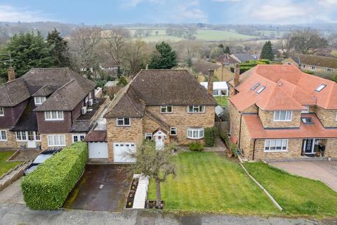 Foxdell Way, Gerrards Cross SL9 4 bed detached house for sale