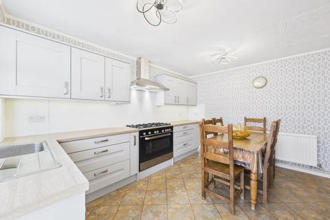Stroma Close, Hemel Hempstead, HP3 3 bed terraced house for sale