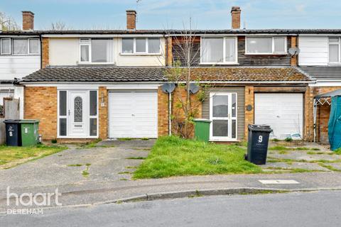 Glebe Close, Thetford 3 bed terraced house for sale