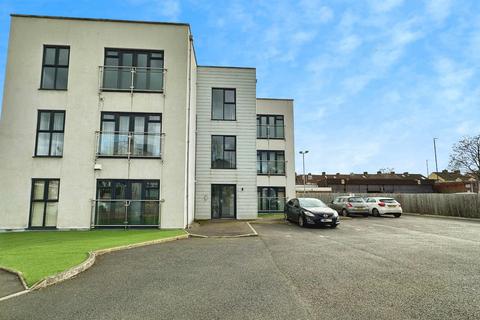 Hanham Road, Kingswood, Bristol 2 bed flat for sale