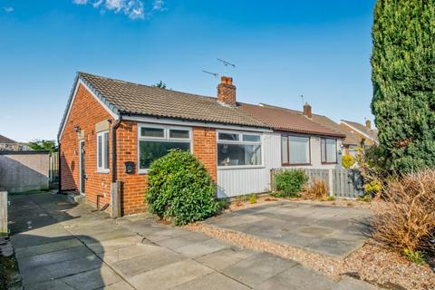 Tyersal Close, Tyersal, Bradford, BD4 1 bed bungalow for sale
