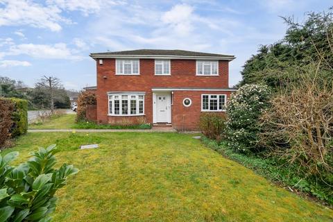 Windlesham,  Surrey,  GU20 4 bed detached house for sale