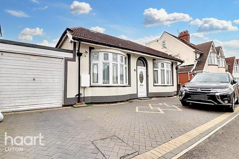 Arundel Road, Luton 6 bed bungalow for sale