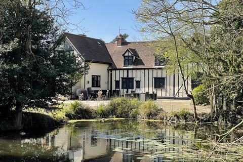 5 bedroom house for sale