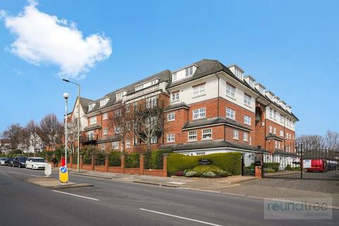 Ambassador Court, Hendon NW4 3 bed apartment for sale