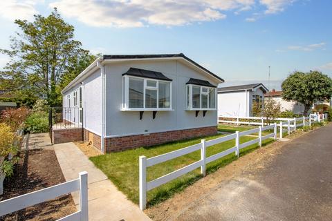 Anchor Park, Snettisham 2 bed park home for sale
