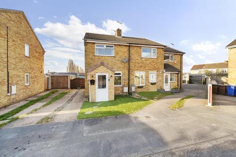 Cedar Close, Thorpe Willoughby, Selby 2 bed semi
