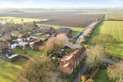 Grange Lane, Covenham St.... 2 bed cottage for sale