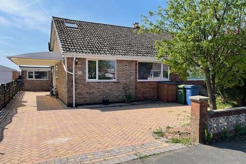 West Garth Gardens, Scarborough YO11 4 bed semi
