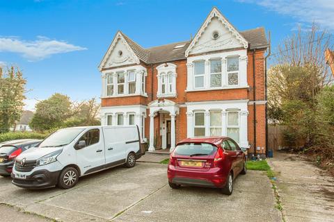 Cossington Road, Westcliff