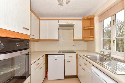 The Causeway, Canterbury, Kent 1 bed flat for sale