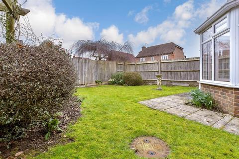 Hop Pocket Close, Sissinghurst... 4 bed link detached house for sale