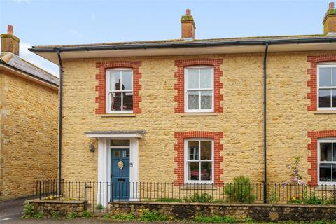 School House Close, Beaminster 3 bed semi