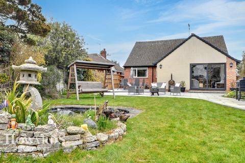 Gunton St Peters Avenue, Lowestoft 3 bed detached bungalow for sale