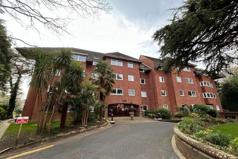 Canford Cliffs Road, Poole BH13 2 bed flat for sale