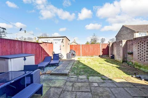 Felderland Close, Maidstone, Kent 3 bed end of terrace house for sale