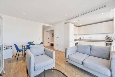 Wandsworth Road, London, SW8 2FJ... Studio for sale