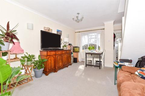 Hawks Way, Ashford TN23 2 bed terraced house for sale