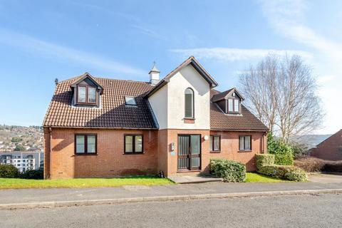 High Wycombe,  Downley, ... 2 bed maisonette for sale