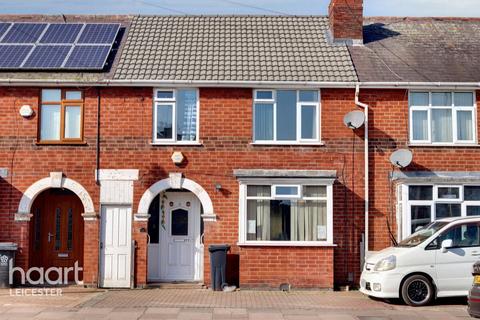 St Barnabas Road, LEICESTER 3 bed terraced house for sale