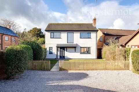 Plas Newton Lane, Chester CH2 3 bed detached house for sale