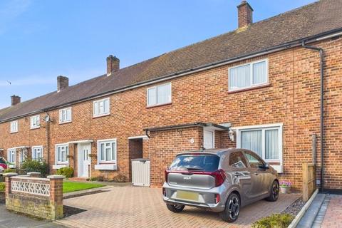 Kingsbury Drive, Old Windsor... 3 bed terraced house for sale