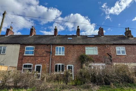 2 bedroom cottage for sale