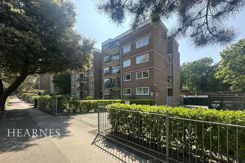 Meyrick Road, Bournemouth, BH1 2 bed apartment for sale