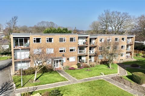 Braeside Gardens, Wirral, Merseyside... 2 bed apartment for sale