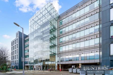 Great West Road, Brentford 1 bed flat for sale