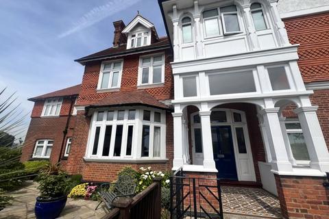 The Beach, Walmer 2 bed apartment for sale