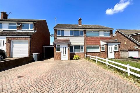 Woodpecker Close, Aston, Sheffield... 3 bed semi